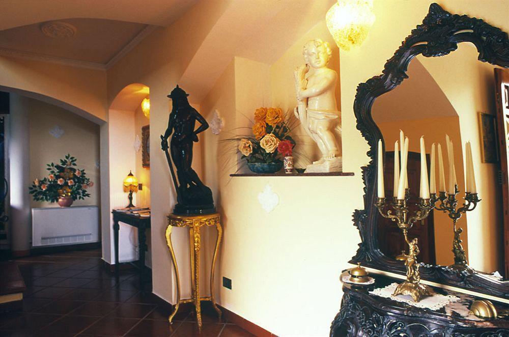 Hotel Villa La Colombaia Agropoli Buitenkant foto