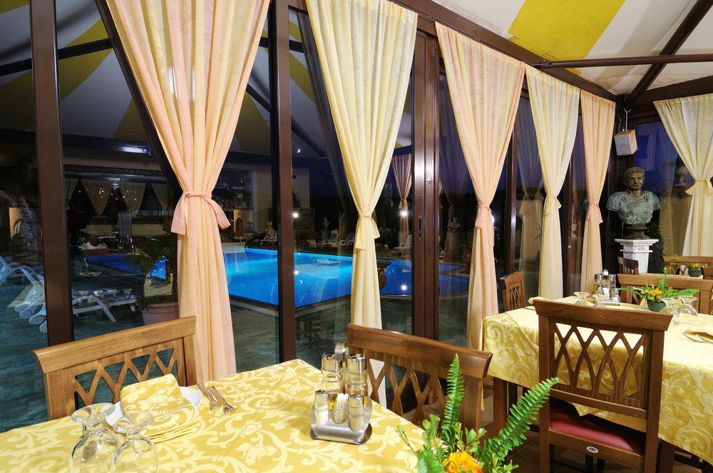 Hotel Villa La Colombaia Agropoli Buitenkant foto