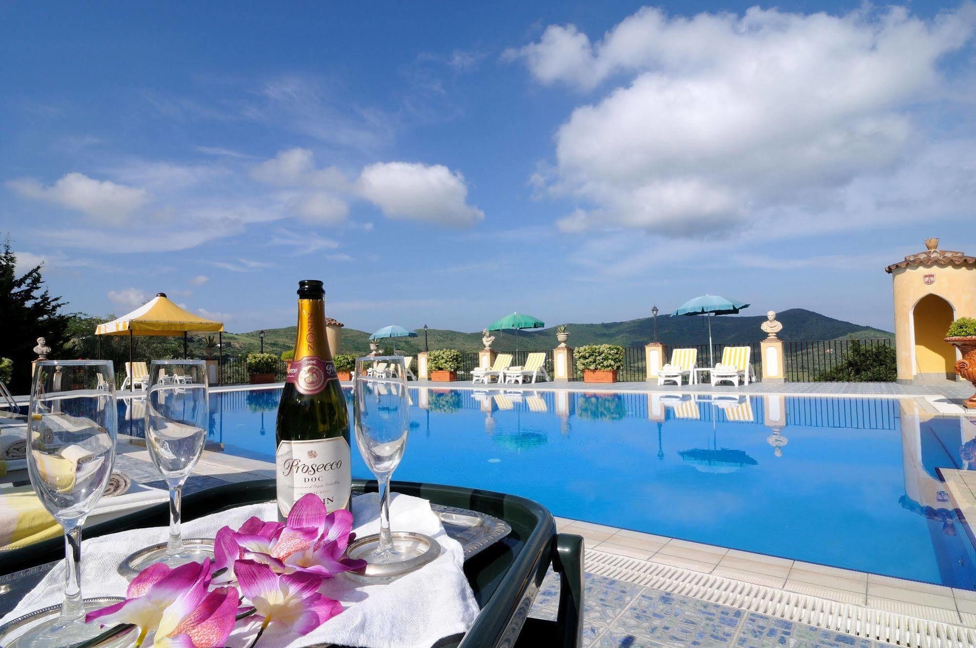 Hotel Villa La Colombaia Agropoli Buitenkant foto